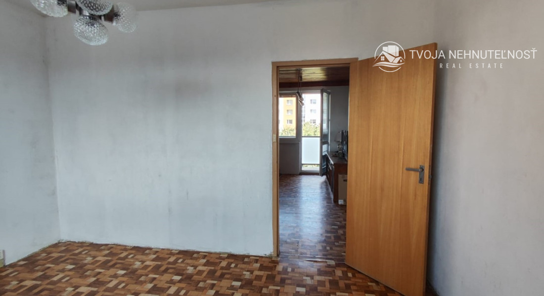 REZERVOVANÝ .... Veľký 4 izbový byt 86 m2, Sabinovská, ihneď k dispozícii