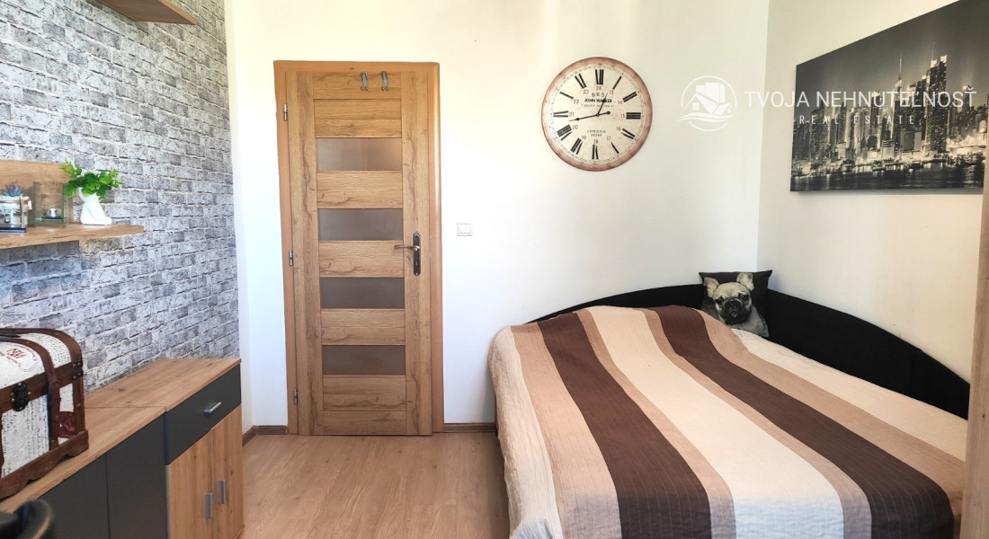 Dizajnovo prepracovaný lukratívny 4 izbový byt Sídlisko 3, klíma, loggia s tieniacimi fóliami