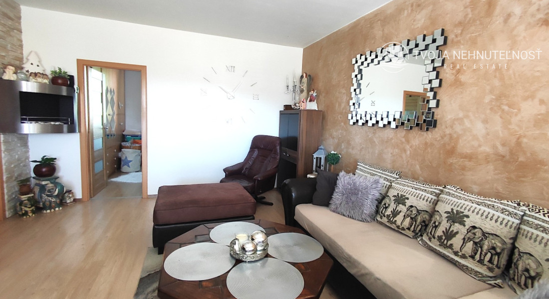 Dizajnovo prepracovaný lukratívny 4 izbový byt Sídlisko 3, klíma, loggia s tieniacimi fóliami