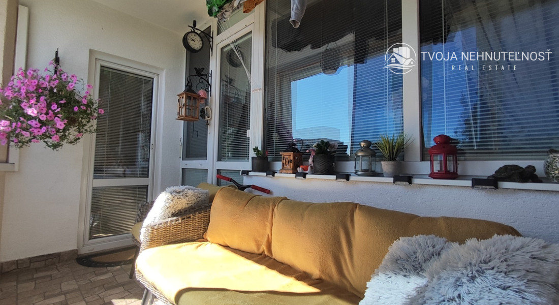 Dizajnovo prepracovaný lukratívny 4 izbový byt Sídlisko 3, klíma, loggia s tieniacimi fóliami