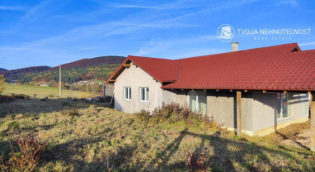 5 izbový rodinný holodom na veľkorysom pozemku 1050 m2 v obci Podhorany