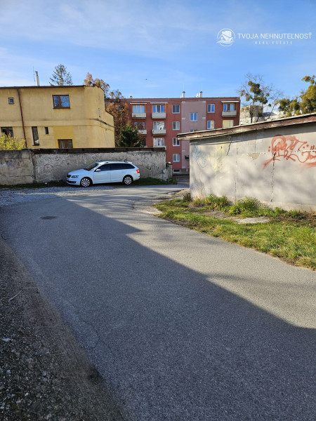 Garáž v centre Prešova na predaj