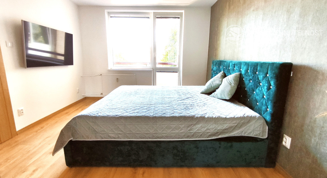 Na predaj supermoderný 2 izbový byt s dvomi loggiami v centre mesta pri OC NOVUM, Kúpeľná