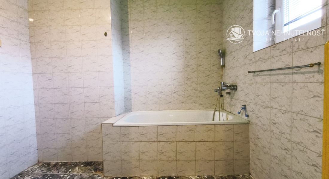 Rodinný dom v centre mesta K Amfiteátru, ideálny na podnikanie