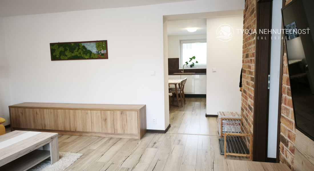 3 izbový nadštandardný byt aj s pozemkom, Veľký Šariš, ul. Janka Kráľa