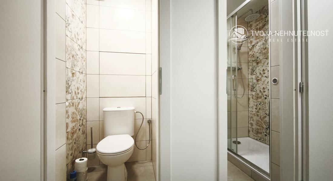 Voľný ihneď ... prenájom zrekonštruovaný 2 izbový byt s loggiou Československej armády, zariadený