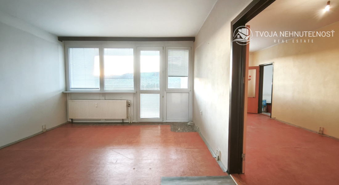 Na predaj lukratívny 4 izbový byt s nadrozmernou loggiou, Mirka Nešpora pri MŠ, pôvodný stav