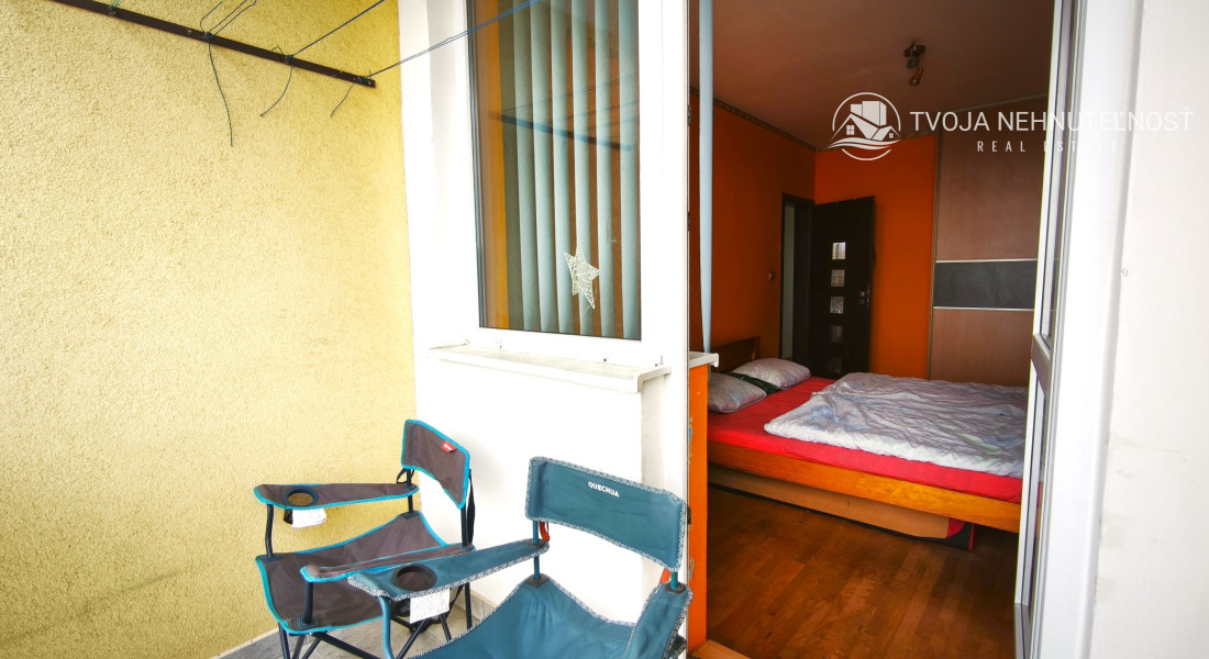 Priestranný 2,5 - izbový byt s potenciálom a krásnym výhľadom na Solivar