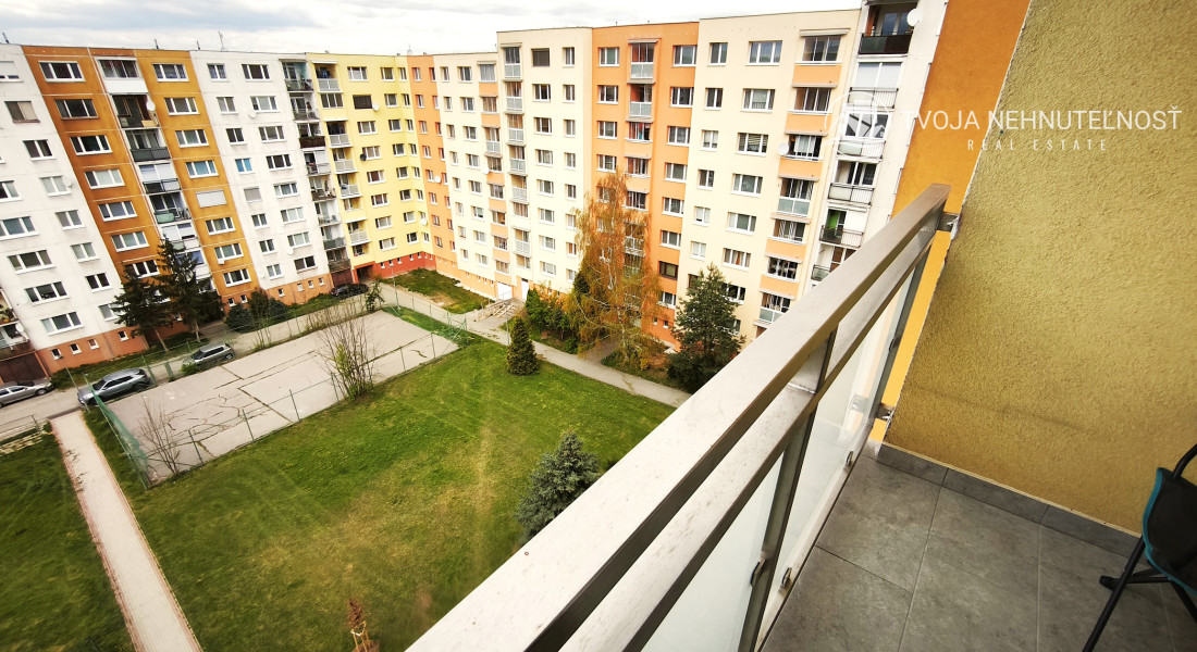 Priestranný 2,5 - izbový byt s potenciálom a krásnym výhľadom na Solivar