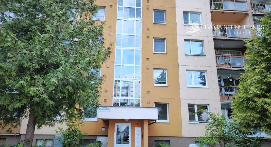 4 izbový byt 88 m2, po rekonštrukcii, Alexandra Matušku Sekčov