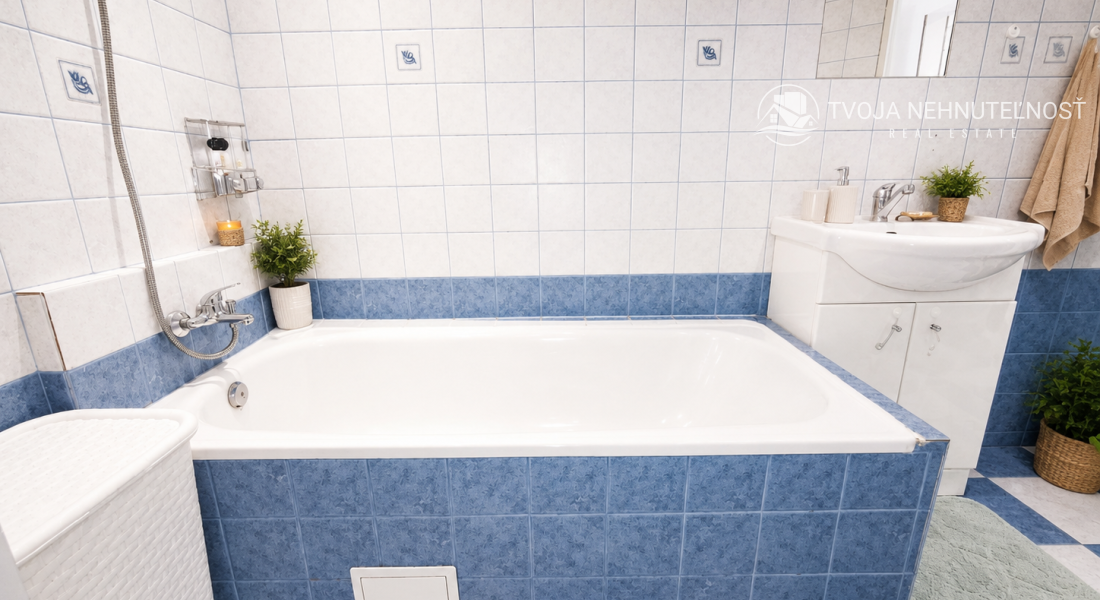 Kúpou voľný 3 izbový byt Sekčov Martina Benku, 59 m2, zariadený, s balkónom