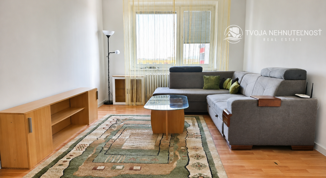 Kúpou voľný 3 izbový byt Sekčov Martina Benku, 59 m2, zariadený, s balkónom