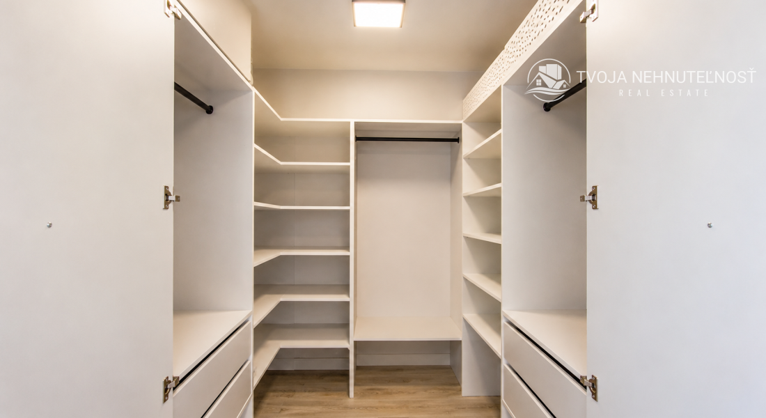 Posledný 4 izbový dom vo vyhotovení  ŠTANDARD s pozemkom 501 m2 FINTICE-GRIBĽOVEC