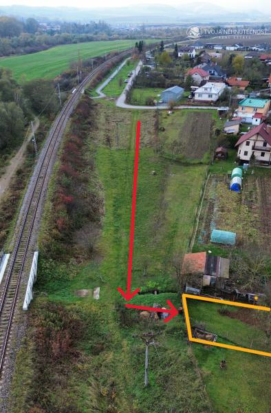 Na predaj stavebný pozemok Šarišské Michaľany, 570 m2, IS v krátkej vzdialenosti