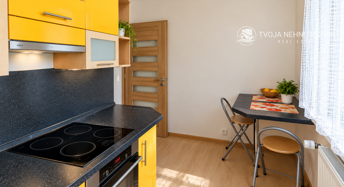 PRENÁJOM | 2-izbový byt so zasklenou loggiou v centre Prešova – 49 m²