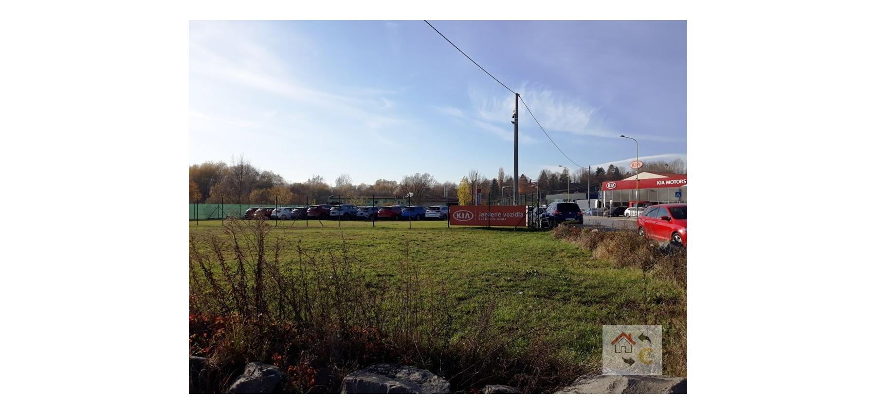 Prenájom pozemku 1400 m2, Pod Táborom, medzi autobazárom KIA a riekou Sekčov