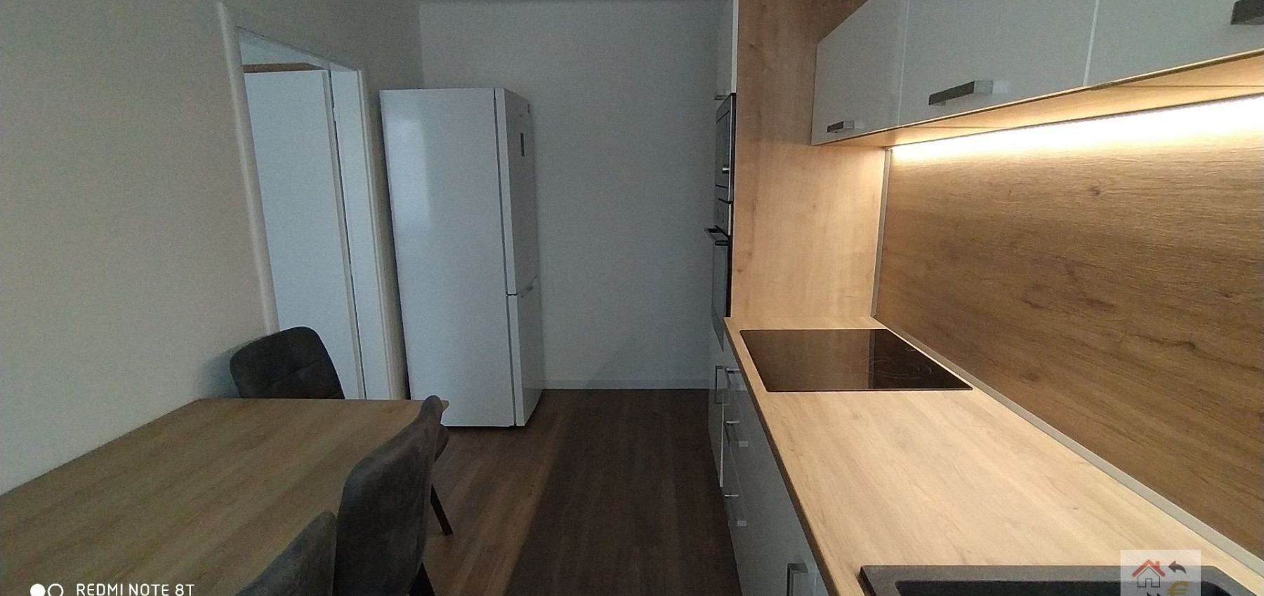 PRENAJATÝ do 1.9.2026 - Luxusný 3 izbový manažérsky byt, kompletne zariadený pre náročných