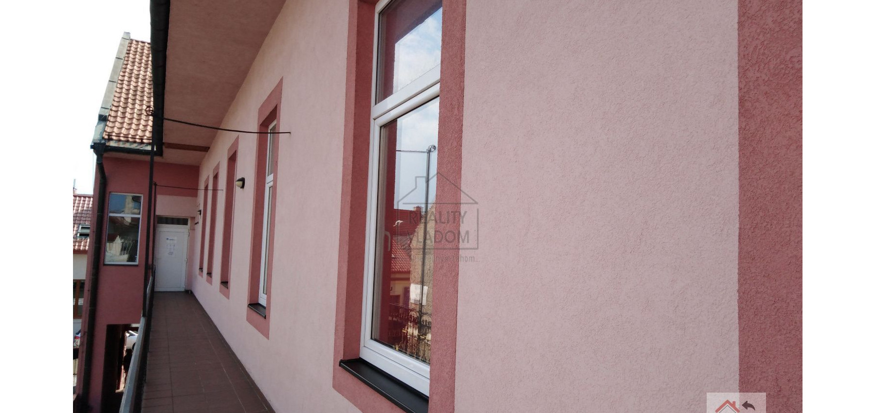 3 priechodzie kancelárie k prenájmu v centre Prešova.