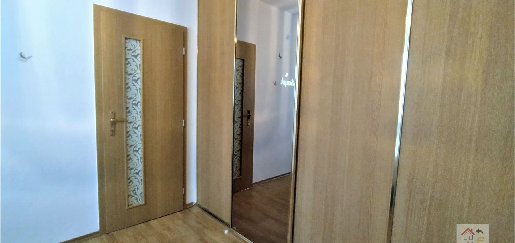 PRENAJATÝ DO 1.8.2025...Krásny 3 izbový byt kompletne zrekonštruovaný a zariadený byt pri OC MAX, Vihorlatská ulica