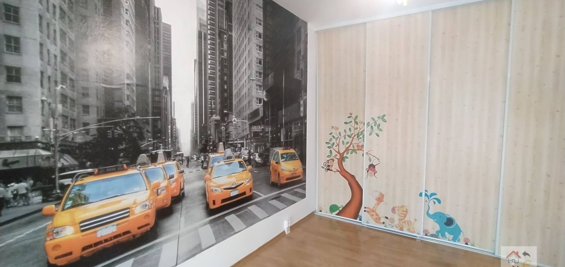 PRENAJATÝ DO 1.8.2025...Krásny 3 izbový byt kompletne zrekonštruovaný a zariadený byt pri OC MAX, Vihorlatská ulica