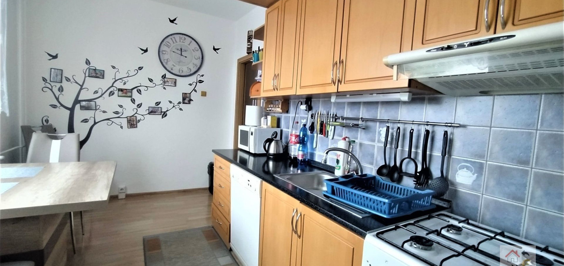 PRENAJATÝ DO 1.8.2025...Krásny 3 izbový byt kompletne zrekonštruovaný a zariadený byt pri OC MAX, Vihorlatská ulica