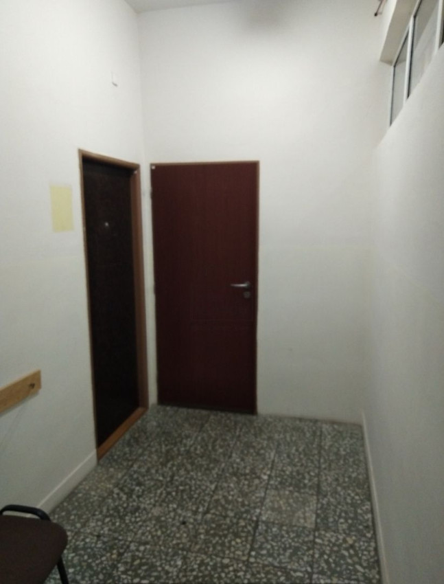 2 zariadené kancelárie, plocha 41 m2, v centre mesta.