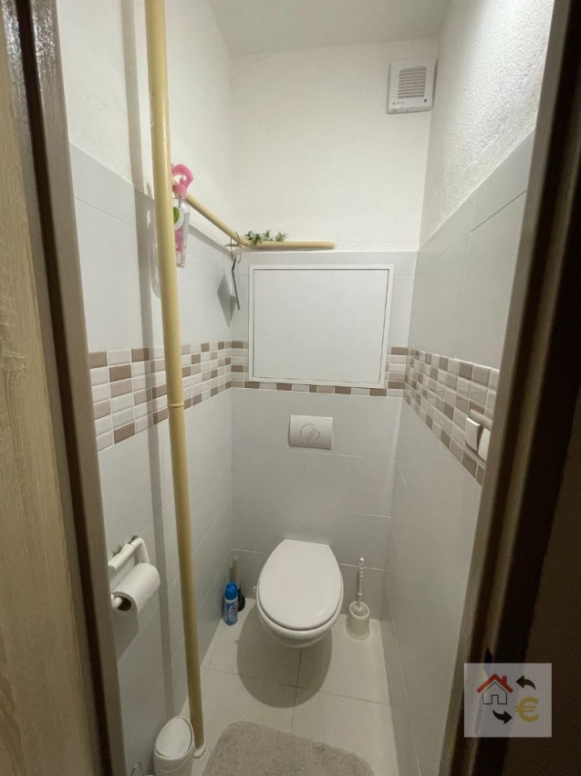 Prenajatý do 30.06.2026...2 izbový s loggiou byt Marka Čulena, kompletná rekonštrukcia, zariadený