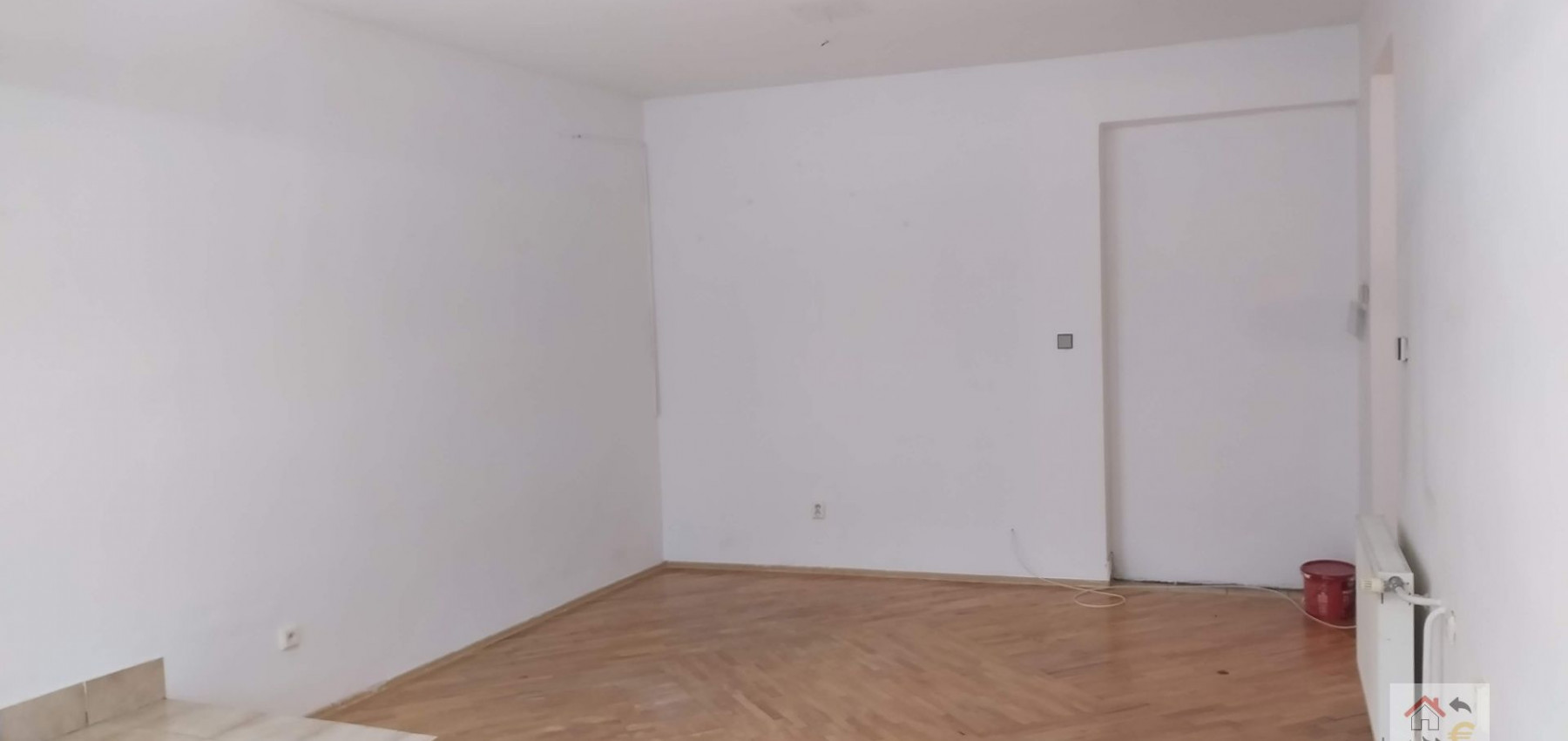 Prenájom obchodných priestorov 42 m2 Šafárikova ulica