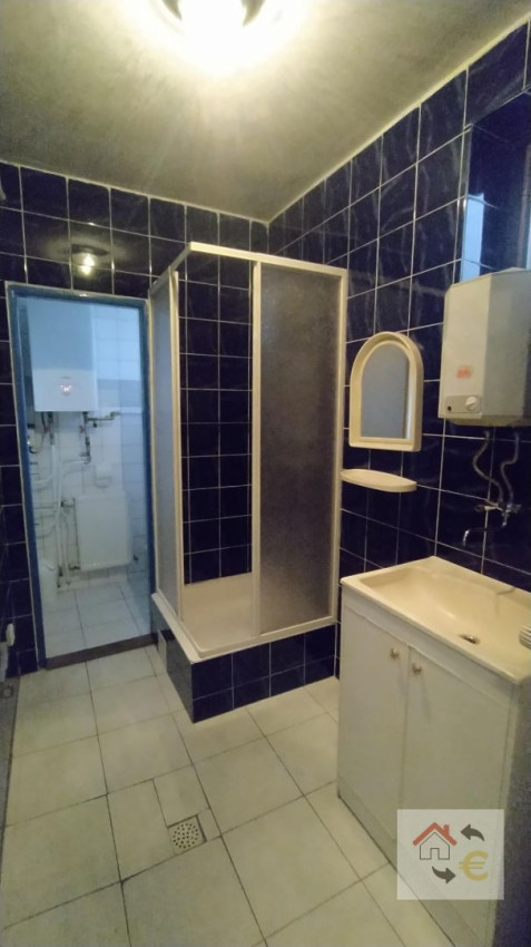 Prenájom obchodných priestorov 42 m2 Šafárikova ulica