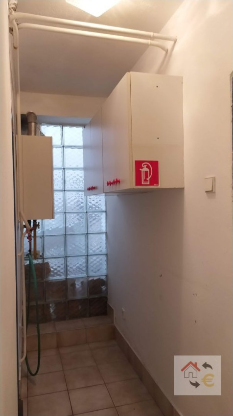 Prenájom obchodných priestorov 42 m2 Šafárikova ulica