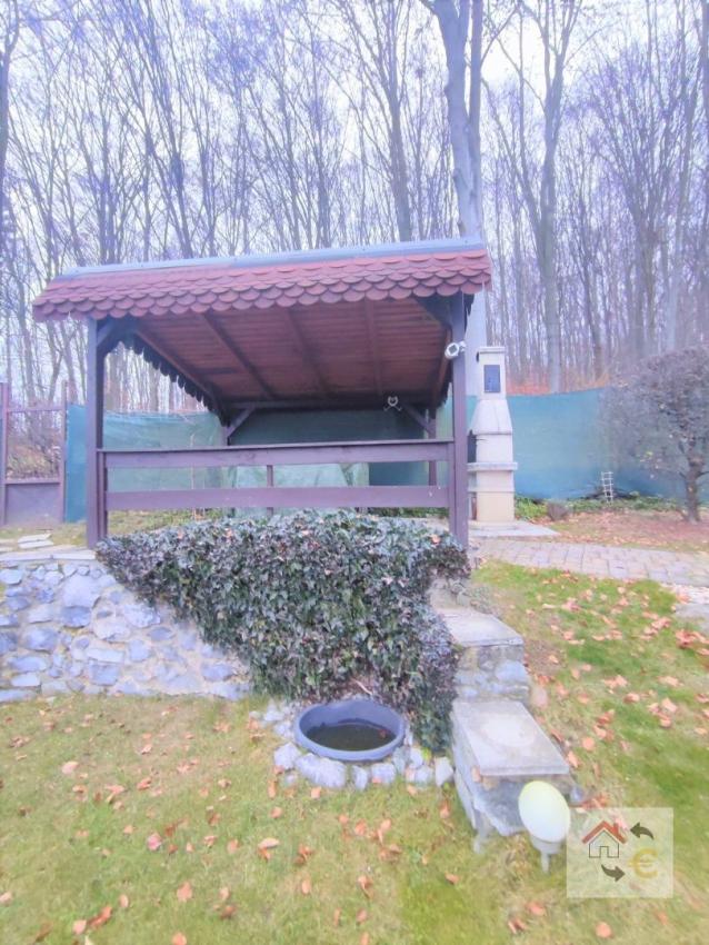 Na predaj Záhradkárska chata v obci Brežany