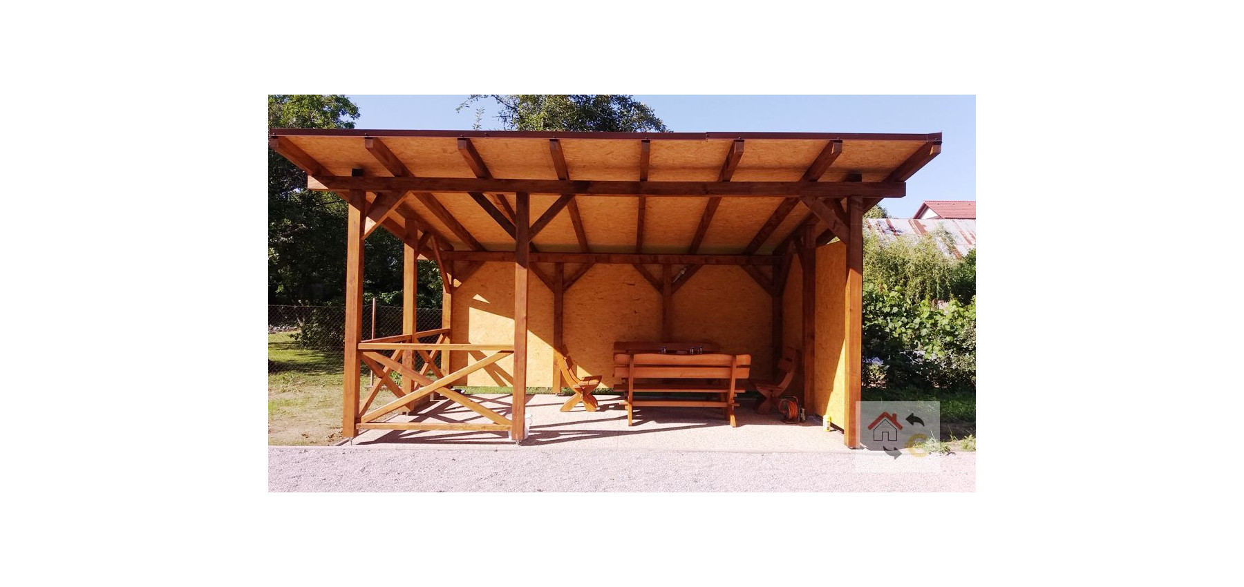 Prenajatá do 1.9.2024....garsónka s loggiou 24 m2 komplet rekonštrukcia, plne zariadená