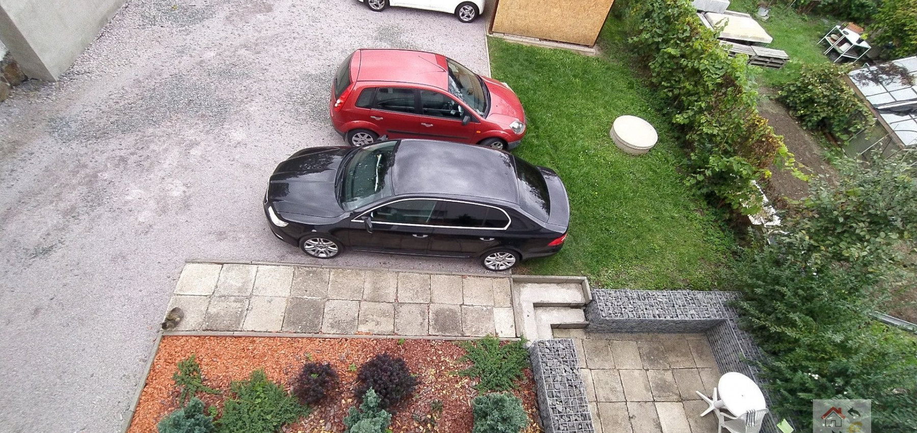 Prenajatá do 1.9.2024....garsónka s loggiou 24 m2 komplet rekonštrukcia, plne zariadená