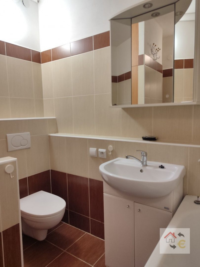 Prenajatý do 1.2.2026...Prenájom 2 izbového bytu Prostějovská 3, zrekonštruovaný a zariadený