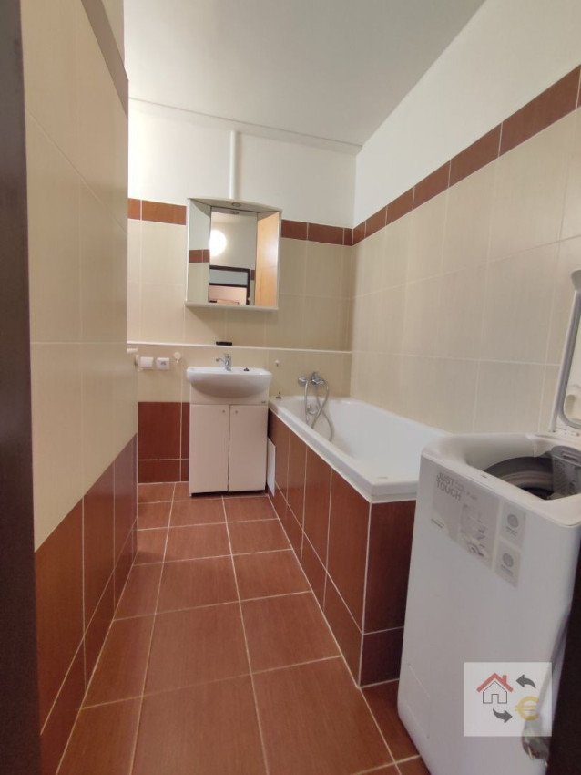 Prenajatý do 1.2.2026...Prenájom 2 izbového bytu Prostějovská 3, zrekonštruovaný a zariadený