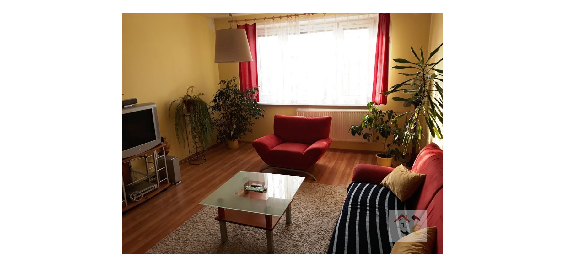 Prenajatý do 1.11.2025...Zrekonštruovaný zariadený 3 izbový byt Sekčov