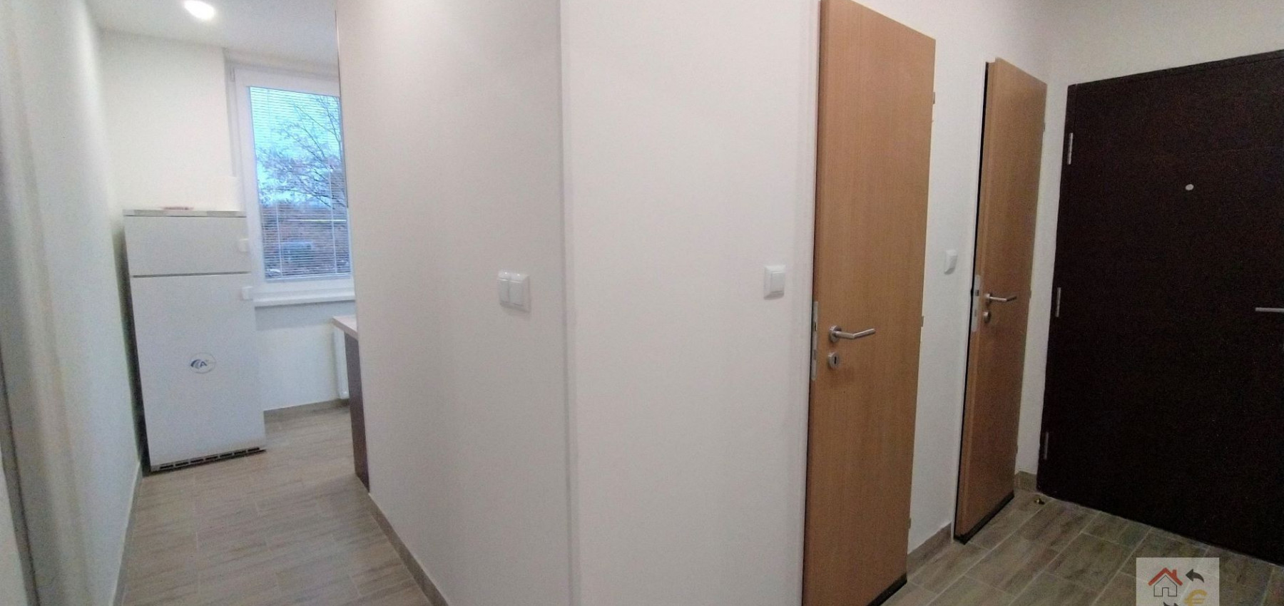 Prenajatý do 31.12.2025...2 izbový byt Levočská, Prešov, rekonštrukcia, čiastočne zariadený