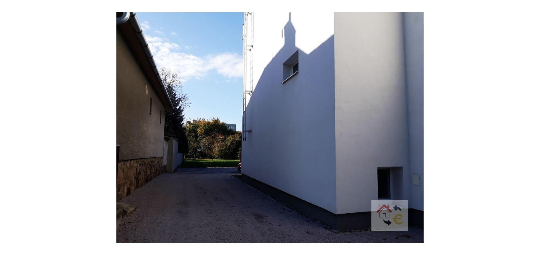 Prenajatý do 1.9.2024...Prenájom 1 izbový byt s kuchynským kútom, komplet rekonštrukcia, plne zariadený