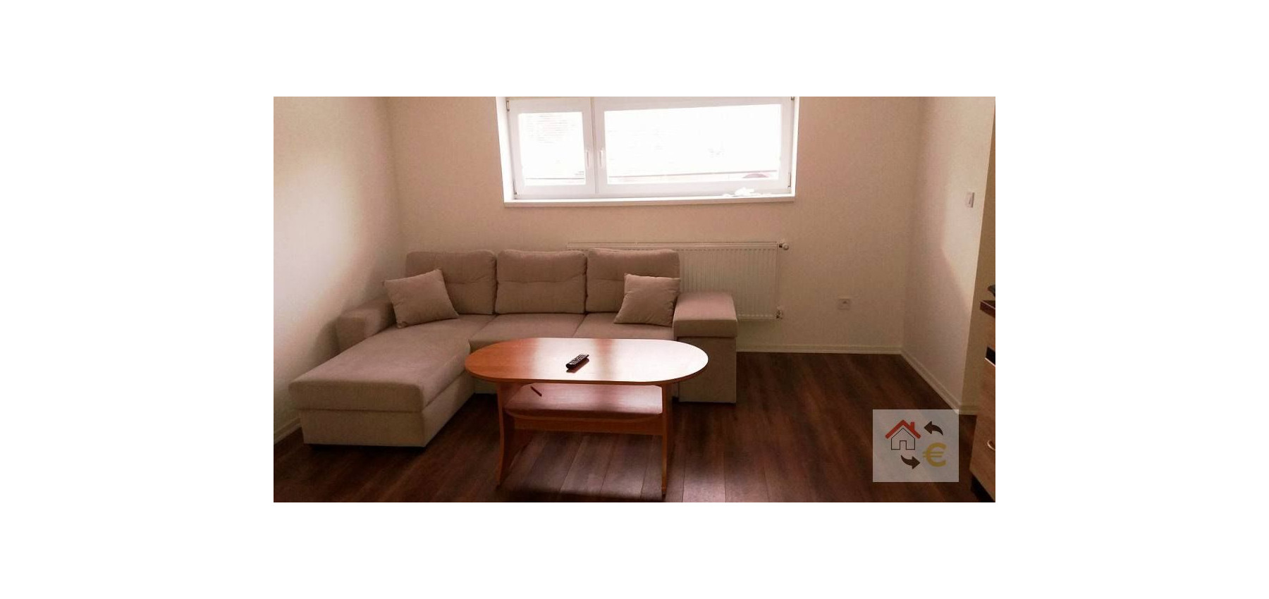 Prenajatý do 1.9.2026...Prenájom 1 izbový byt s kuchynským kútom, komplet rekonštrukcia, plne zariadený