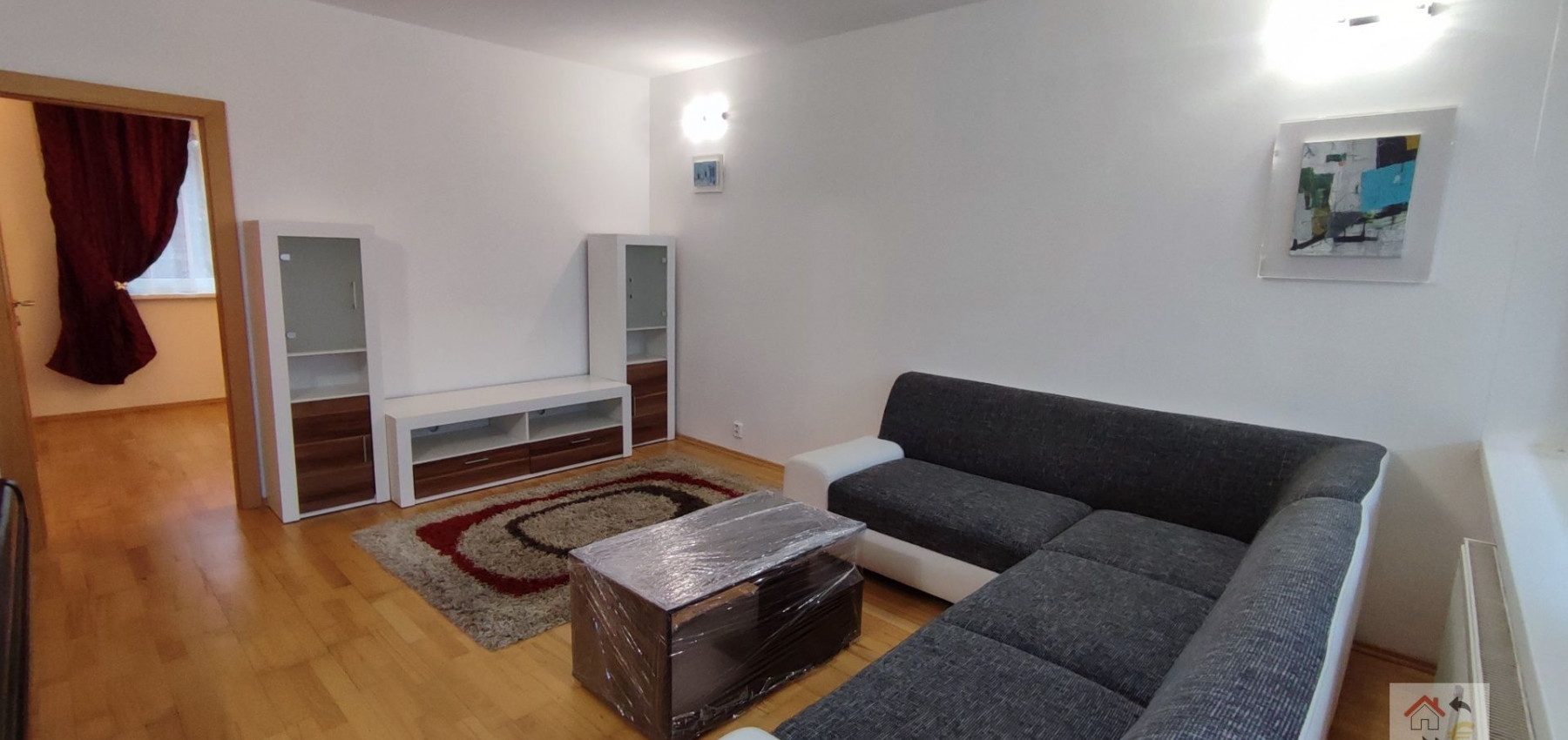 Krásny svetlý a vzdušný 3 izbový kompletne zariadený byt, plne vybavený s loggiou Tomášikova