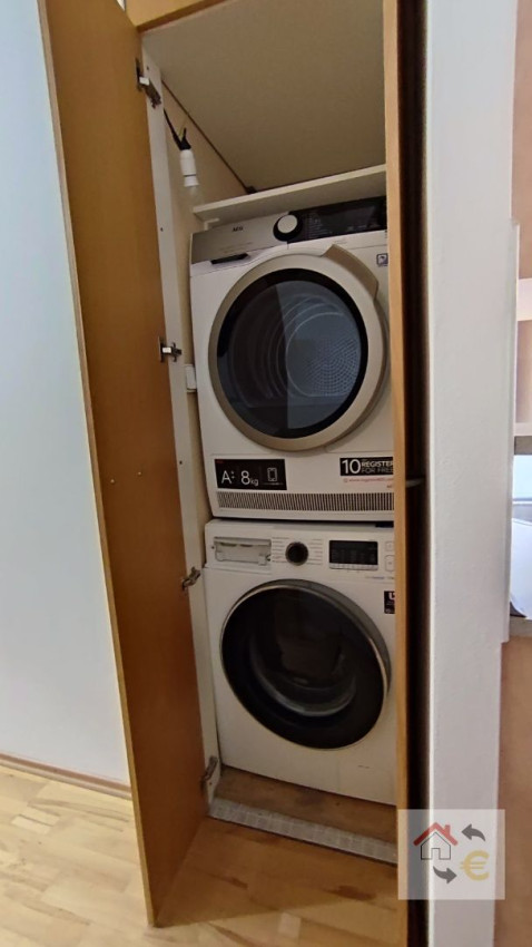 Krásny svetlý a vzdušný 3 izbový kompletne zariadený byt, plne vybavený s loggiou Tomášikova