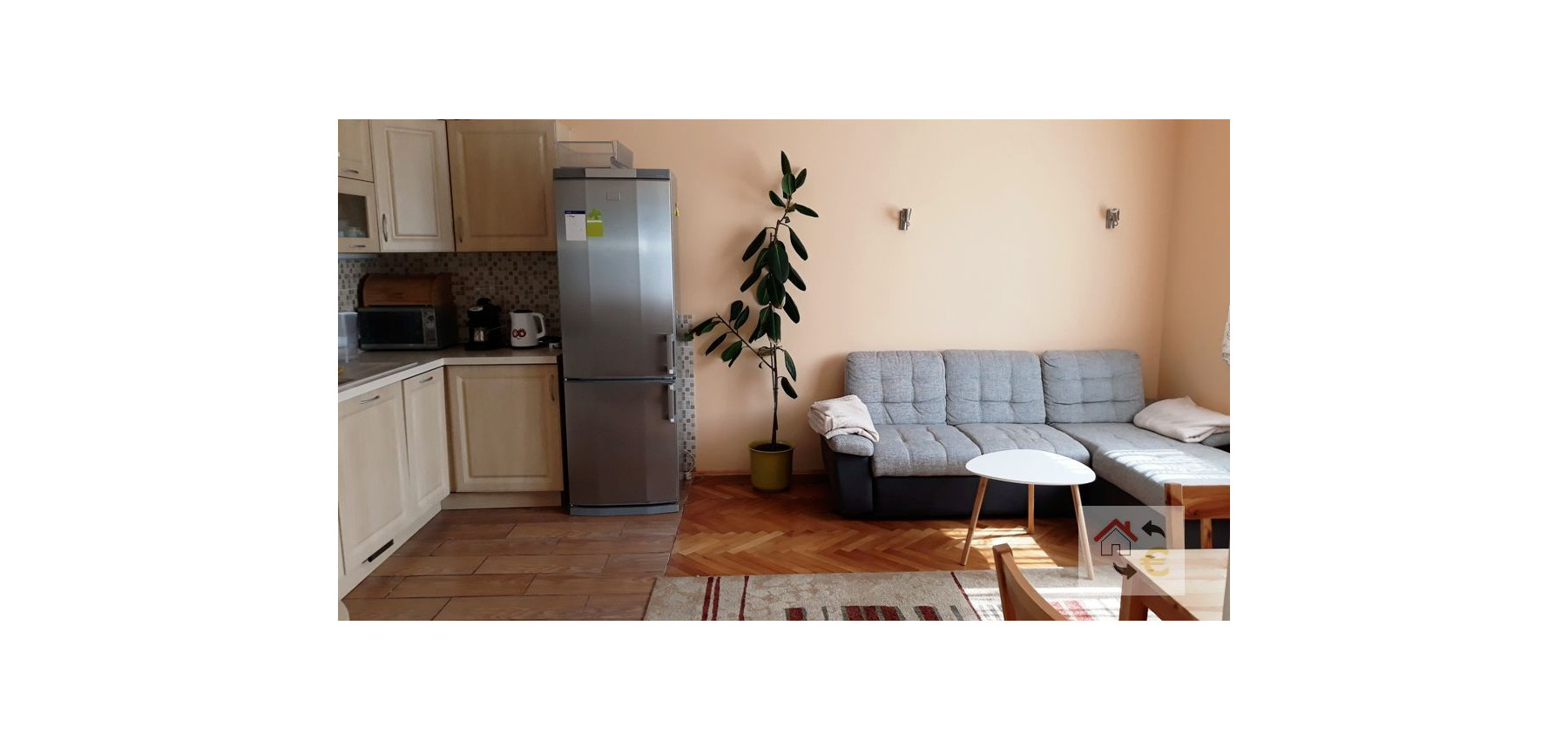 Prenajatý do 1.9.2026... Priestranný tehlový 3 izbový byt v centre mesta, zariadený