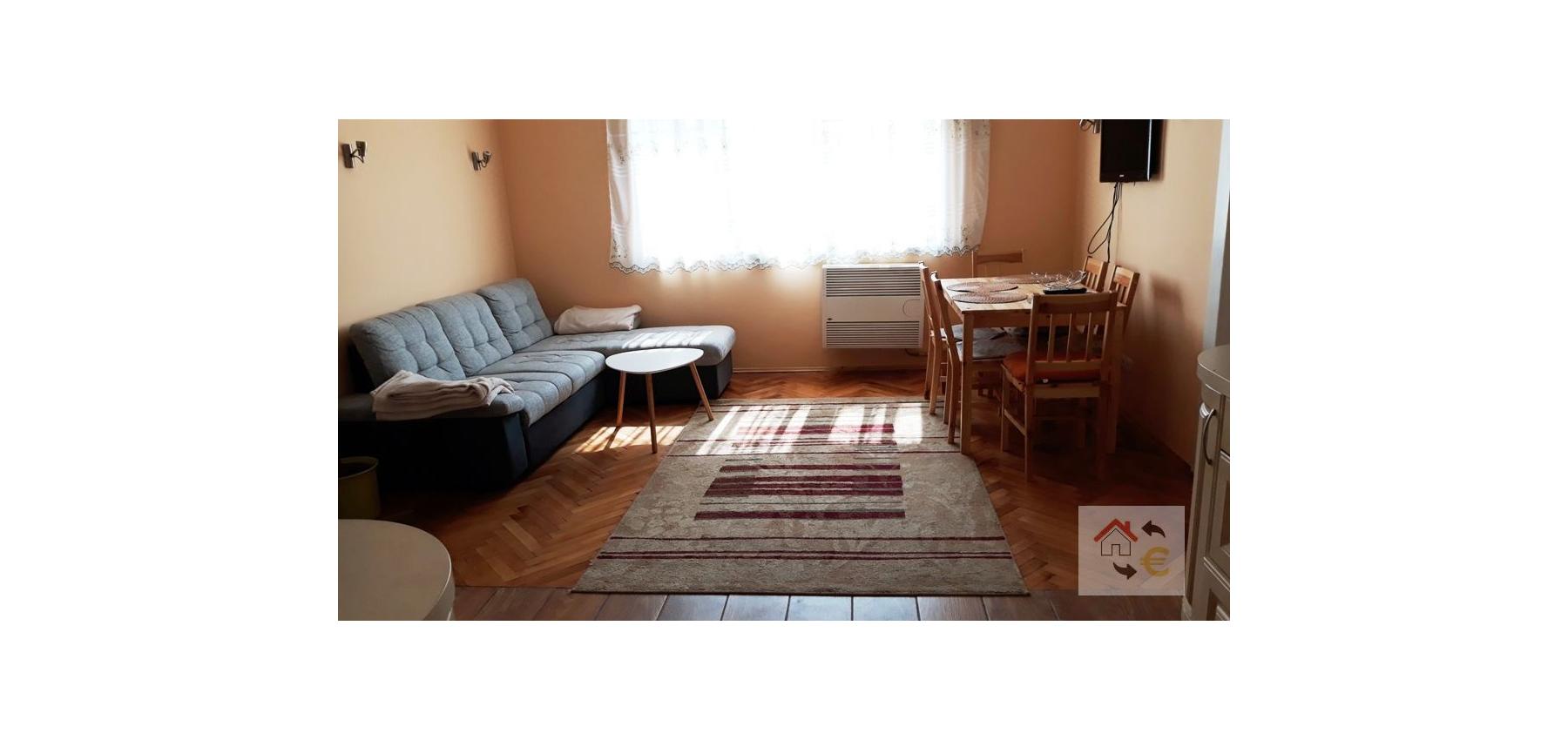 Prenajatý do 1.9.2026... Priestranný tehlový 3 izbový byt v centre mesta, zariadený