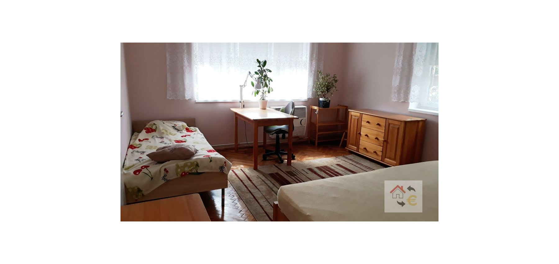 Prenajatý do 1.9.2026... Priestranný tehlový 3 izbový byt v centre mesta, zariadený