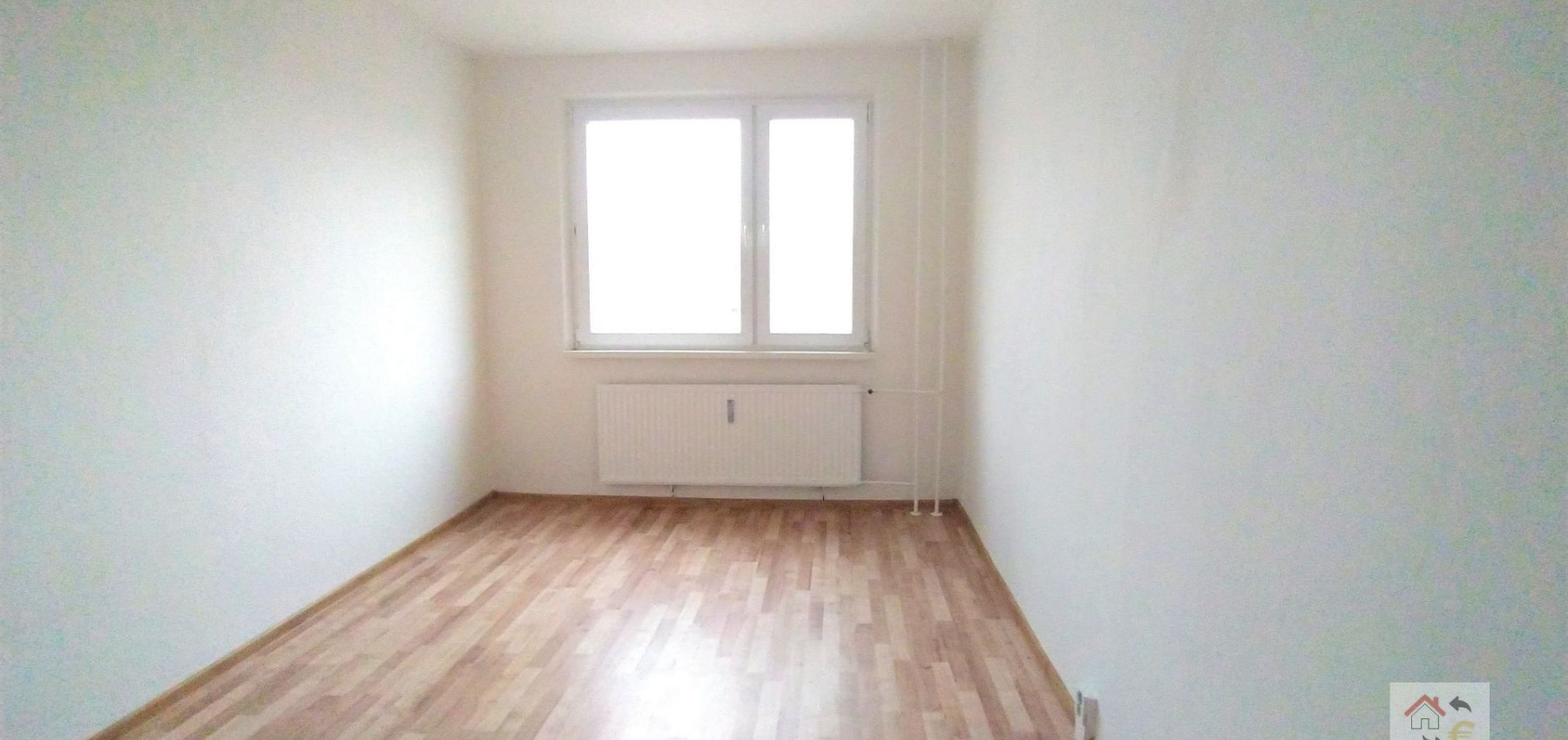 PRENAJATÝ DO 1.4.2026...Na prenájom veľký 2 izbový byt Magurská Prešov, zariadený