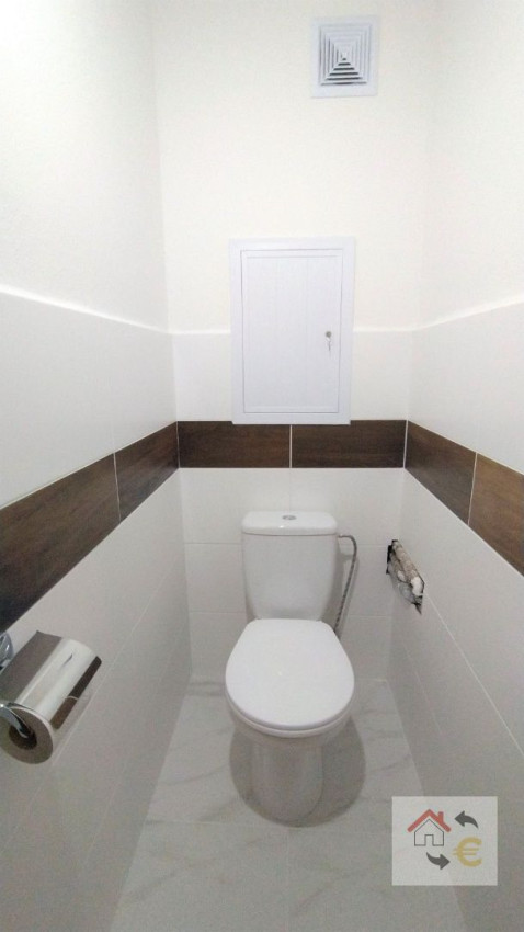 PRENAJATÝ DO 1.4.2026...Na prenájom veľký 2 izbový byt Magurská Prešov, zariadený