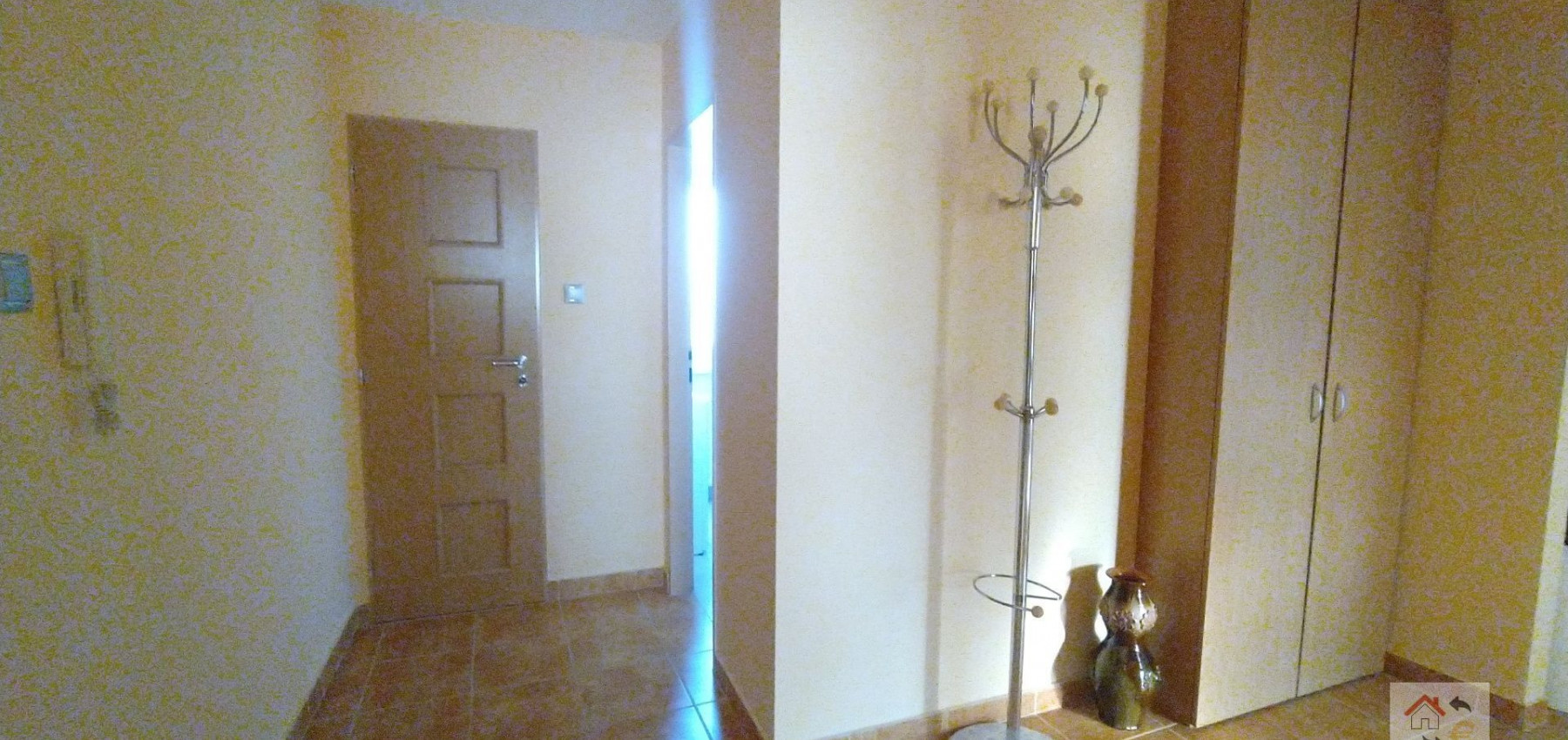 Prenajatý do 1.3.2026...Tehlový 2 izbový byt s balkónom 17.novembra Prešov, zrekonštruovaný a kompletne zariadený