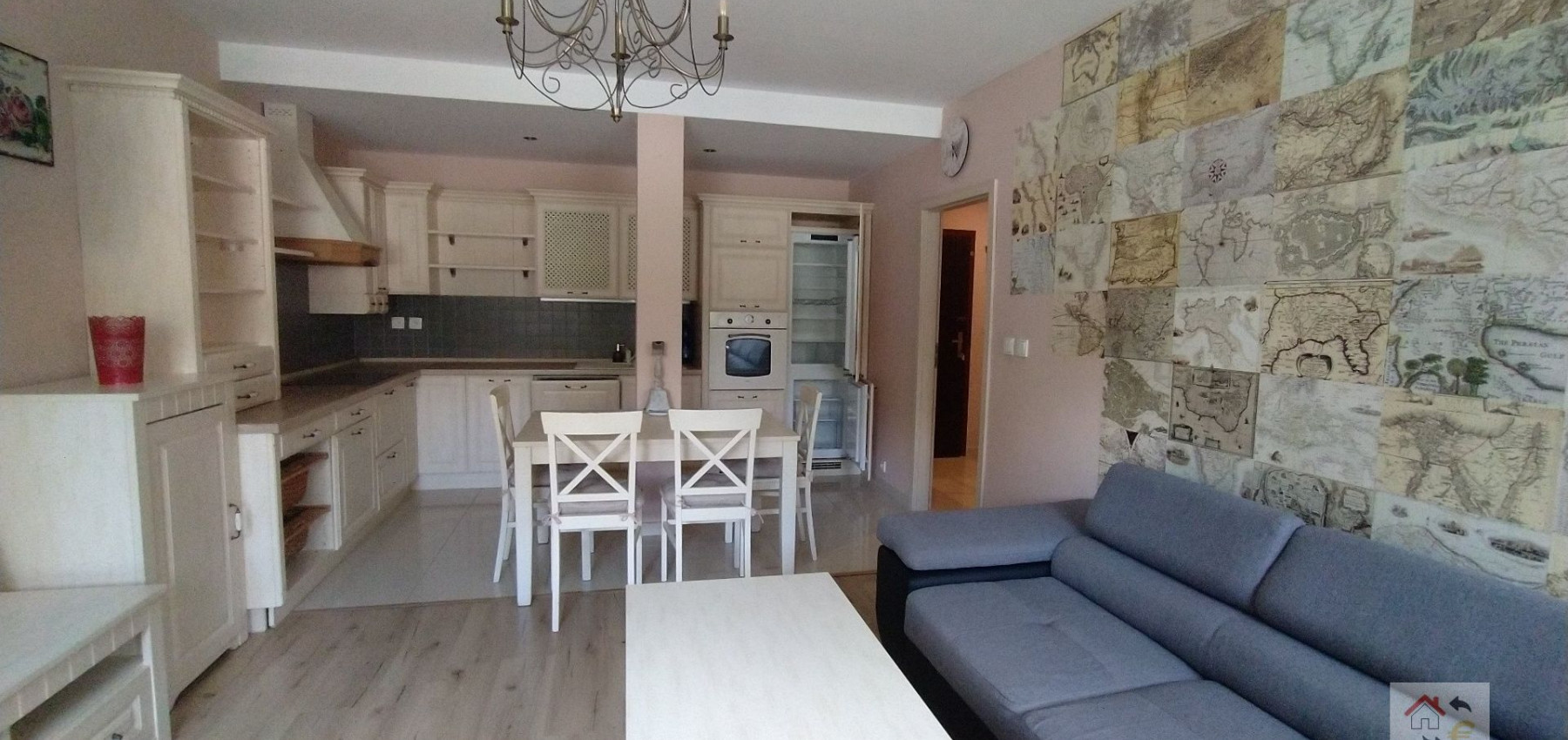 Prenajaté do 1.6.2026 - Krásny 3 izbový byt kompletne zariadený byt Nižná Šebastová - Slánska ulica