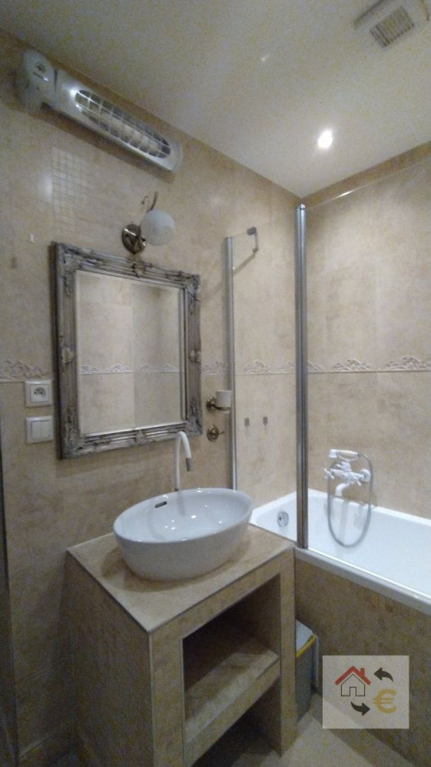 Prenajaté do 1.6.2026 - Krásny 3 izbový byt kompletne zariadený byt Nižná Šebastová - Slánska ulica