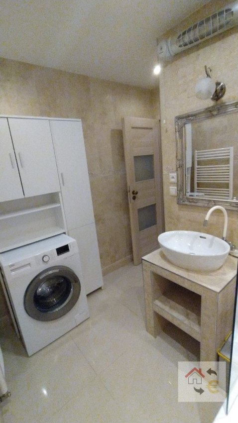 Prenajaté do 1.6.2026 - Krásny 3 izbový byt kompletne zariadený byt Nižná Šebastová - Slánska ulica